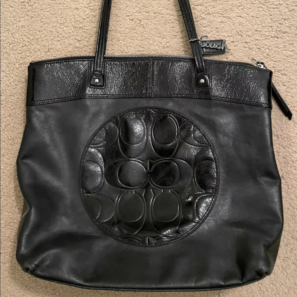 Coach Black Letter Bag w Coach Charm Pink Lining